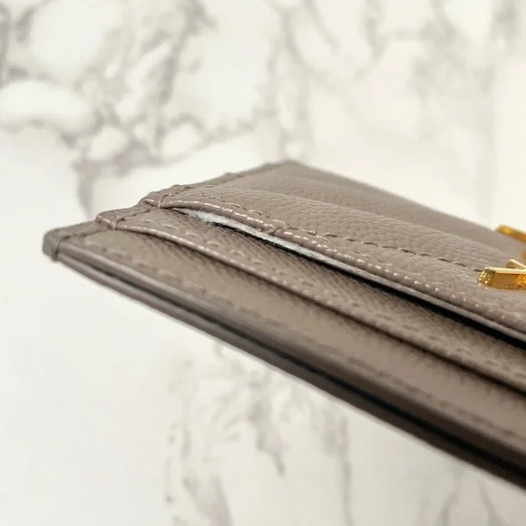 ❌SOLD❌ Saint Laurent YSL Card Holder Dusty Beige Grain de Poudre - Picture 12 of 16